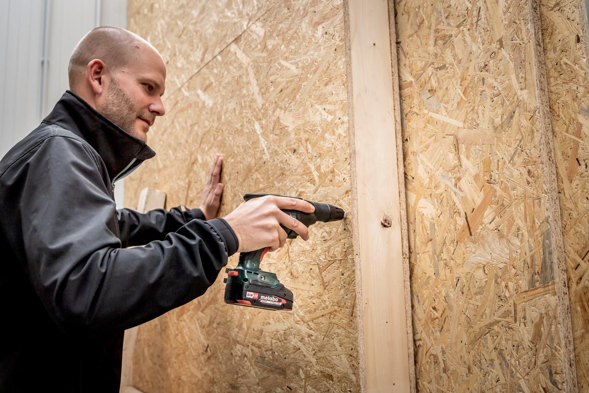 Аккумуляторный шуруповерт для гипсокартона Metabo HBS 18 LTX BL 3000 metaBOX 145 L (620062540)