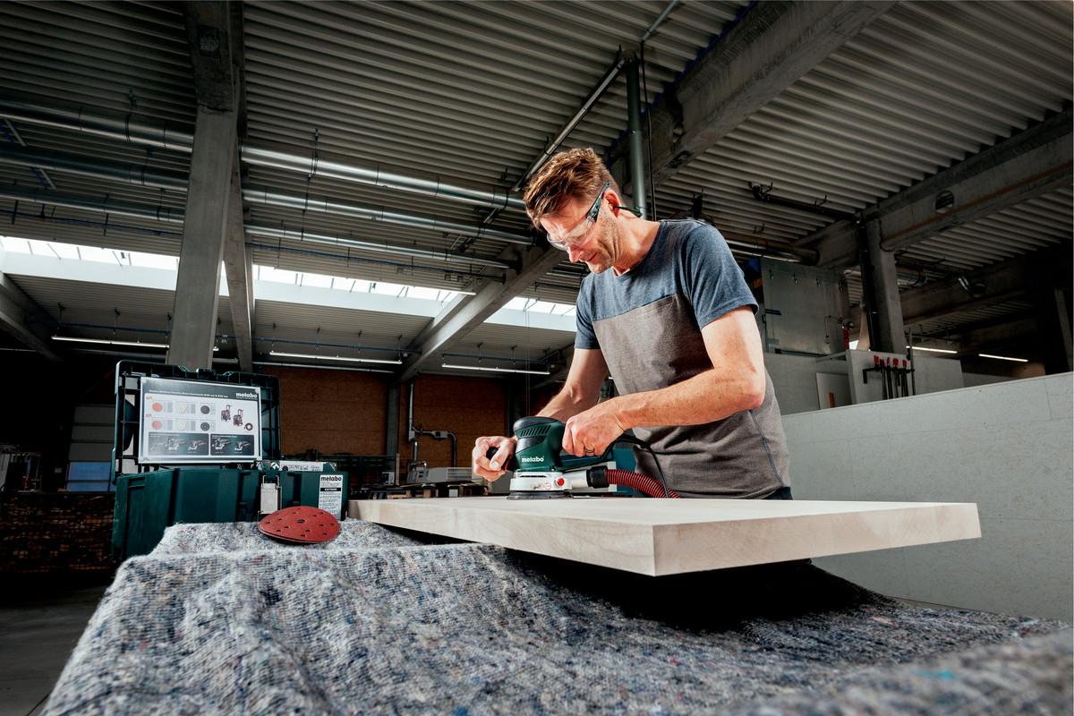 Эксцентриковая шлифовочная машина Metabo SXE 450 TurboTec metaBOX 215 (600129700)
