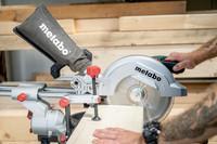 Торцовочная пила Metabo KGS 254 M Картонная коробка (602540000)